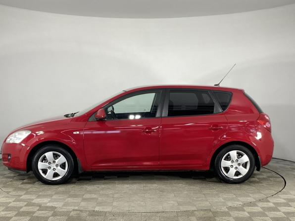 Kia Ceed I с пробегом 2007 года, цена 680 000 рублей, 262206 км, хэтчбек, Автокод Объявления