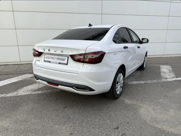 Lada (ВАЗ) Vesta I Рестайлинг (NG) с пробегом 2023 года, цена 1 160 000 рублей, 23079 км, седан, Автокод Объявления