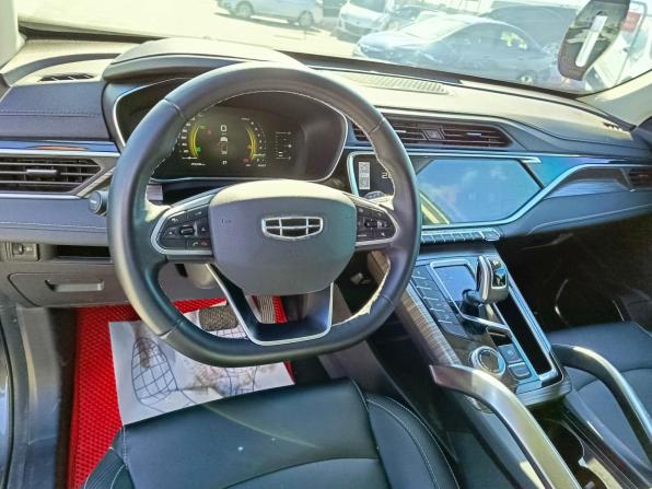 Geely Atlas Pro с пробегом 2024 года, цена 2 468 000 рублей, 24446 км, внедорожник, Автокод Объявления