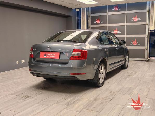 Skoda Octavia III (A7) Рестайлинг с пробегом 2019 года, цена 2 048 000 рублей, 81000 км, лифтбек, Автокод Объявления