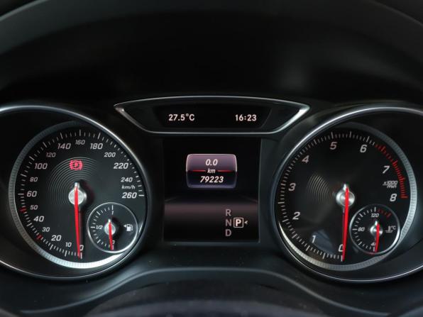 Mercedes-Benz GLA I (X156) Рестайлинг с пробегом 2019 года, цена 2 300 000 рублей, 79210 км, внедорожник, Автокод Объявления