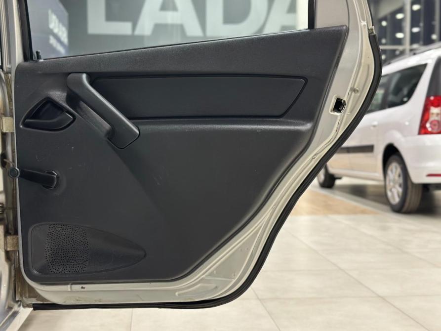 Lada (ВАЗ) Granta I Москва  - изображение 16