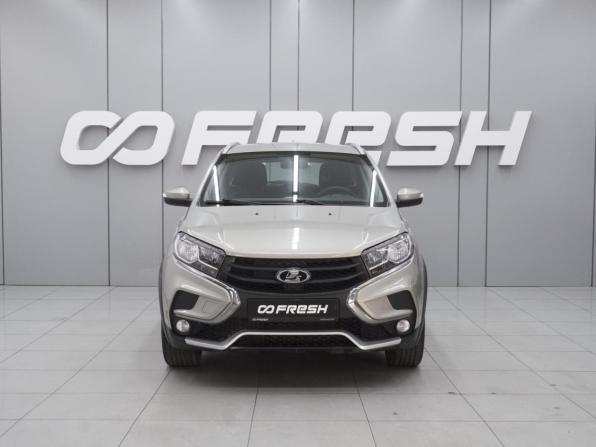Lada (ВАЗ) XRAY I с пробегом 2019 года, цена 850 000 рублей, 76201 км, хэтчбек, Автокод Объявления