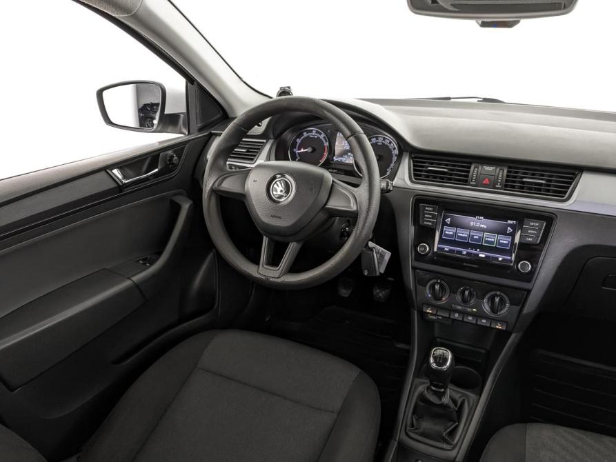 Skoda Rapid I Рестайлинг Москва  - изображение 25