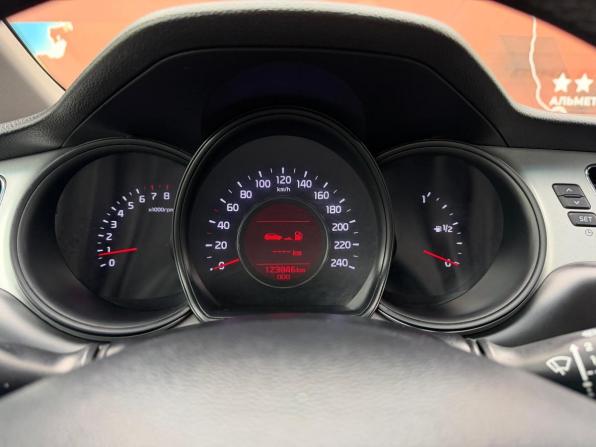 Kia Ceed II с пробегом 2013 года, цена 800 000 рублей, 153813 км, хэтчбек, Автокод Объявления