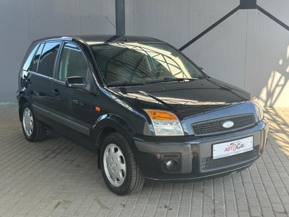 Ford Fusion I Рестайлинг с пробегом 2006 года, цена 411 000 рублей, 238216 км, хэтчбек, Автокод Объявления