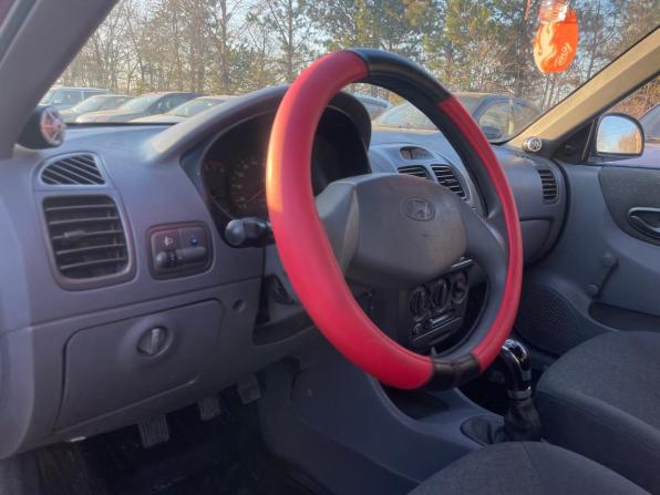 Hyundai Accent II Рестайлинг с пробегом 2005 года, цена 345 000 рублей, 239989 км, седан, Автокод Объявления