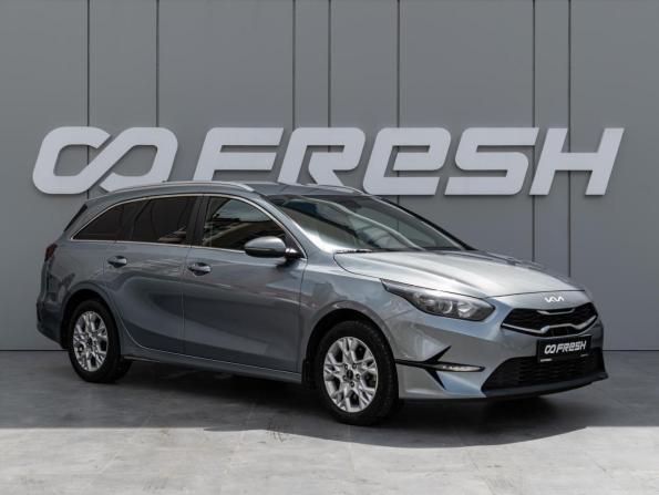 Kia Ceed III Рестайлинг с пробегом 2022 года, цена 2 220 000 рублей, 85948 км, универсал, Автокод Объявления