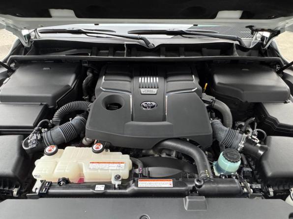 Toyota Land Cruiser 300 Series с пробегом 2021 года, цена 9 790 000 рублей, 48578 км, внедорожник, Автокод Объявления