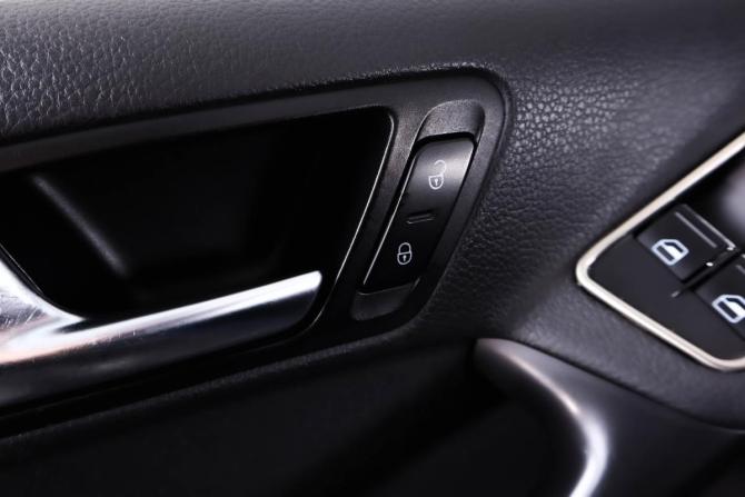 Volkswagen Tiguan I с пробегом 2011 года, цена 1 429 000 рублей, 183000 км, внедорожник, Автокод Объявления