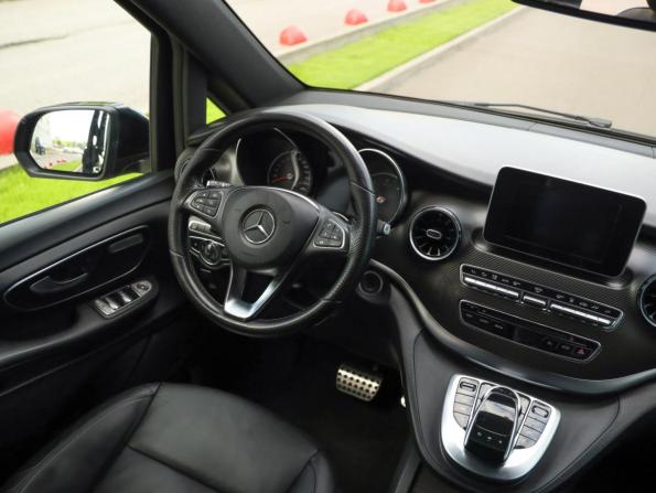 Mercedes-Benz V-Класс III (W447) Рестайлинг с пробегом 2020 года, цена 4 699 000 рублей, 120151 км, минивэн, Автокод Объявления