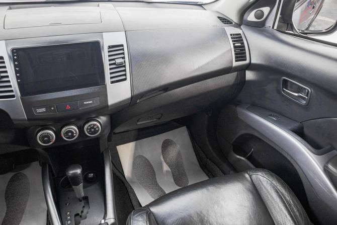 Mitsubishi Outlander II с пробегом 2008 года, цена 1 449 000 рублей, 245000 км, внедорожник, Автокод Объявления