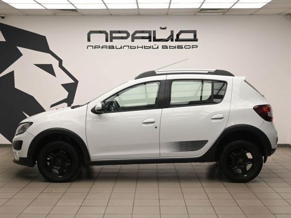 Renault Sandero II с пробегом 2017 года, цена 1 149 000 рублей, 49332 км, хэтчбек, Автокод Объявления