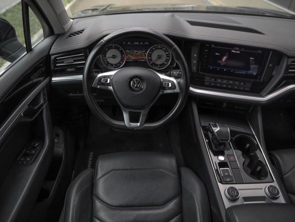 Volkswagen Touareg III с пробегом 2018 года, цена 3 469 000 рублей, 194536 км, внедорожник, Автокод Объявления