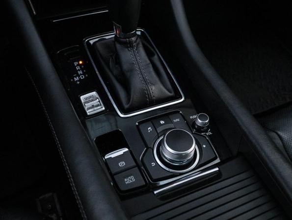 Mazda 6 III (GJ) Рестайлинг 2 с пробегом 2019 года, цена 2 350 000 рублей, 86300 км, седан, Автокод Объявления