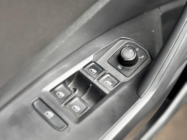 Volkswagen Jetta VII с пробегом 2020 года, цена 2 100 000 рублей, 157124 км, седан, Автокод Объявления