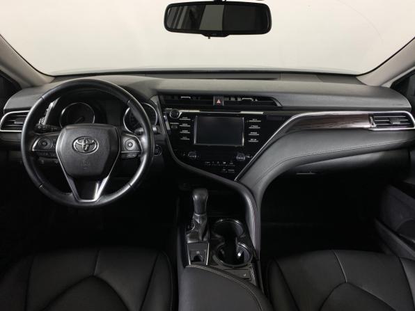 Toyota Camry VIII (XV70) с пробегом 2020 года, цена 2 339 000 рублей, 134782 км, седан, Автокод Объявления