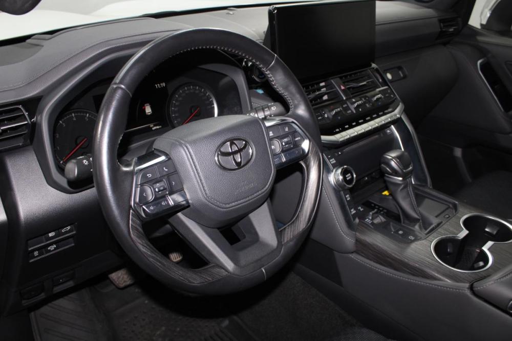 Toyota Land Cruiser 300 Series Владивосток  - изображение 25