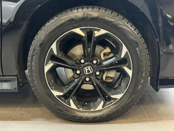 Honda Stepwgn V Рестайлинг с пробегом 2020 года, цена 2 667 000 рублей, 83786 км, минивэн, Автокод Объявления