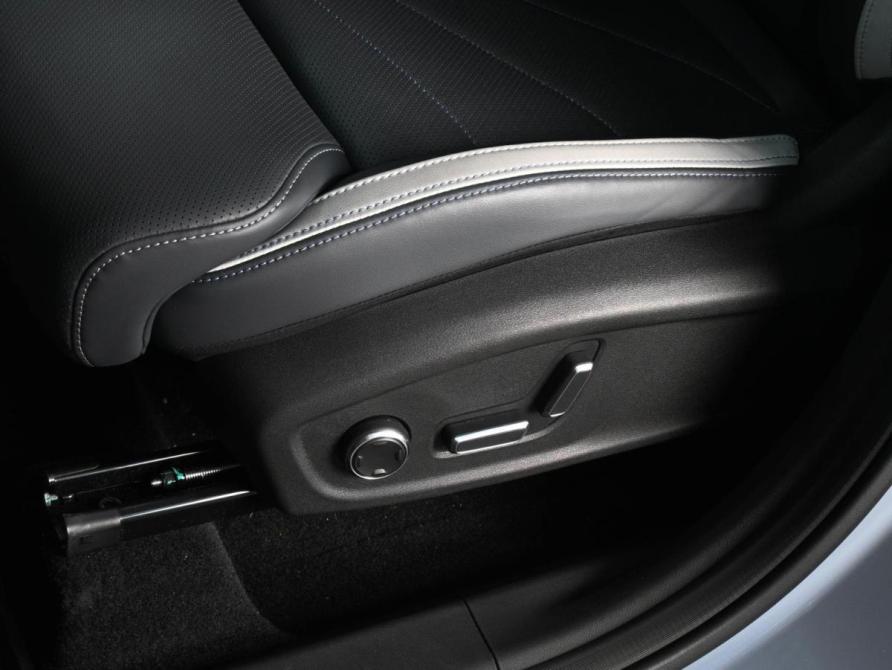 Geely Atlas II Ростов-на-Дону  - изображение 17