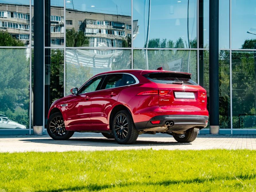 Jaguar F-Pace I Магнитогорск  - изображение 6
