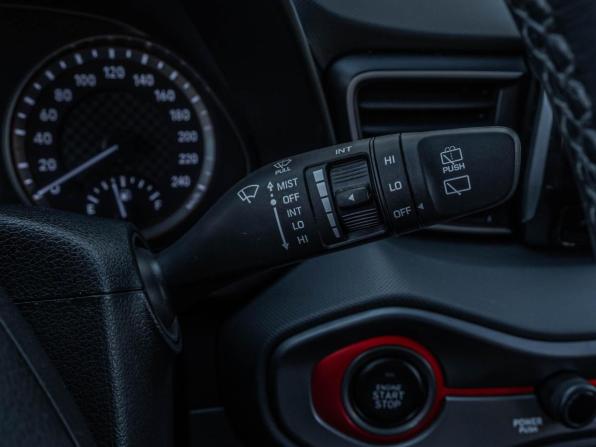 Hyundai Veloster II с пробегом 2019 года, цена 1 895 000 рублей, 64488 км, хэтчбек, Автокод Объявления