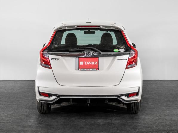 Honda Fit III Рестайлинг с пробегом 2018 года, цена 1 049 500 рублей, 99730 км, хэтчбек, Автокод Объявления