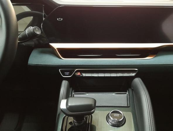 Geely Monjaro I с пробегом 2022 года, цена 3 499 000 рублей, 20000 км, внедорожник, Автокод Объявления