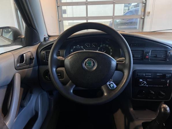 Skoda Octavia I (A4) Рестайлинг с пробегом 2002 года, цена 193 000 рублей, 263750 км, лифтбек, Автокод Объявления
