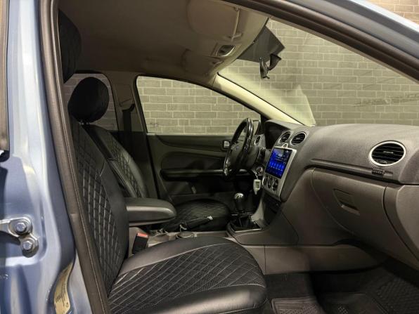 Ford Focus II с пробегом 2006 года, цена 390 000 рублей, 299042 км, седан, Автокод Объявления