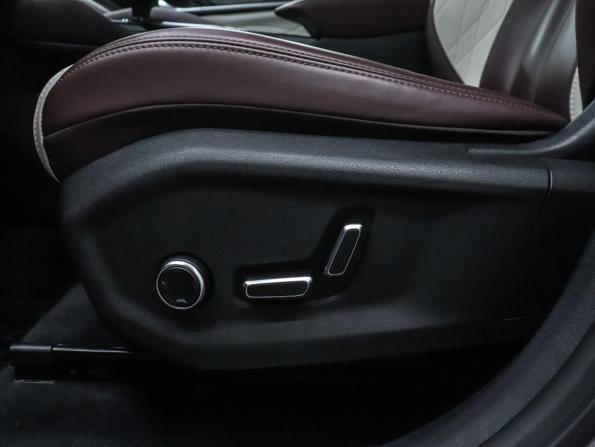 Geely Monjaro I с пробегом 2022 года, цена 3 319 000 рублей, 50771 км, внедорожник, Автокод Объявления
