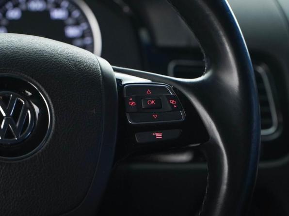 Volkswagen Touareg II с пробегом 2012 года, цена 1 699 777 рублей, 341797 км, внедорожник, Автокод Объявления