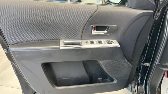 Mazda 5 I (CR) с пробегом 2007 года, цена 519 000 рублей, 262650 км, минивэн, Автокод Объявления