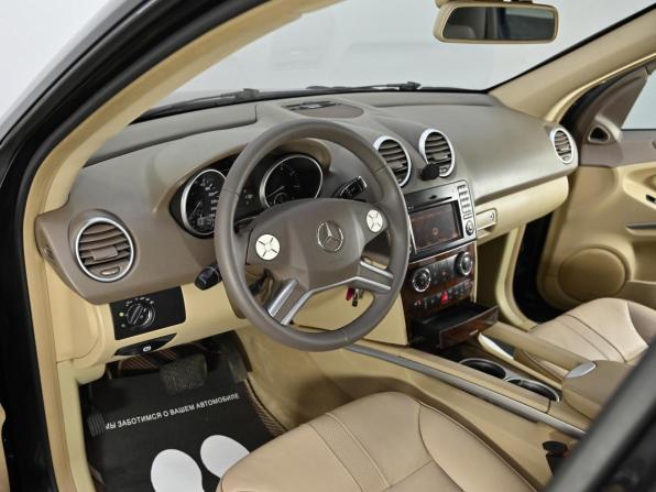 Mercedes-Benz M-Класс II (W164) Рестайлинг с пробегом 2011 года, цена 1 299 000 рублей, 158000 км, внедорожник, Автокод Объявления