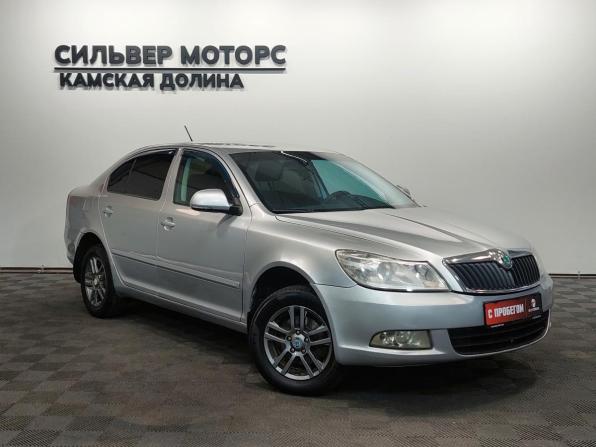 Skoda Octavia II (A5) Рестайлинг с пробегом 2011 года, цена 710 000 рублей, 165000 км, лифтбек, Автокод Объявления