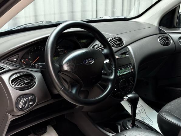 Ford Focus I Рестайлинг с пробегом 2005 года, цена 429 000 рублей, 209198 км, универсал, Автокод Объявления