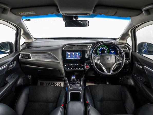 Honda Shuttle II с пробегом 2015 года, цена 1 330 300 рублей, 158009 км, универсал, Автокод Объявления