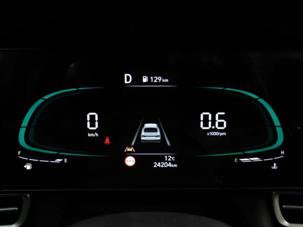 Hyundai Elantra VII (CN7) Рестайлинг с пробегом 2024 года, цена 2 440 000 рублей, 24202 км, седан, Автокод Объявления