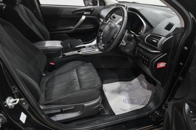 Mitsubishi Eclipse Cross I с пробегом 2019 года, цена 2 399 000 рублей, 57000 км, внедорожник, Автокод Объявления