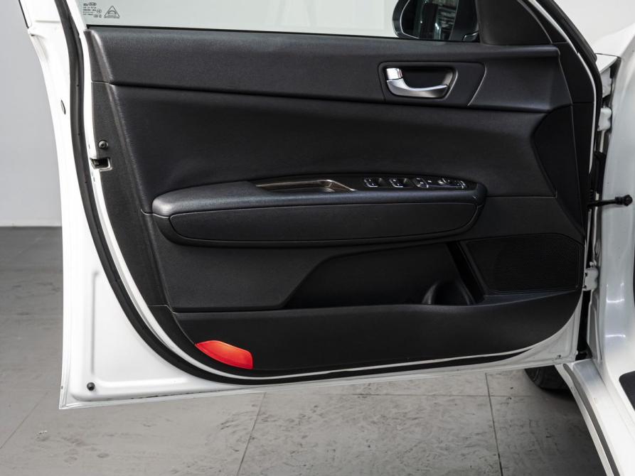 Kia K5 II Тюмень  - изображение 11