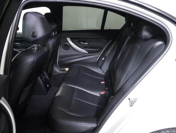 BMW 3 серии VI (F3x) Рестайлинг с пробегом 2018 года, цена 2 885 000 рублей, 100856 км, седан, Автокод Объявления