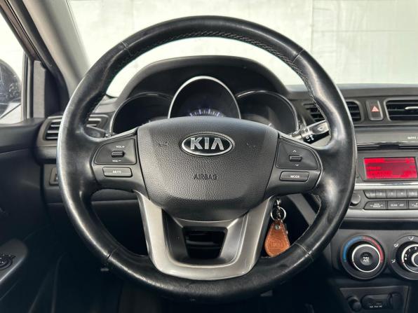 Kia Rio III с пробегом 2014 года, цена 990 000 рублей, 47733 км, седан, Автокод Объявления