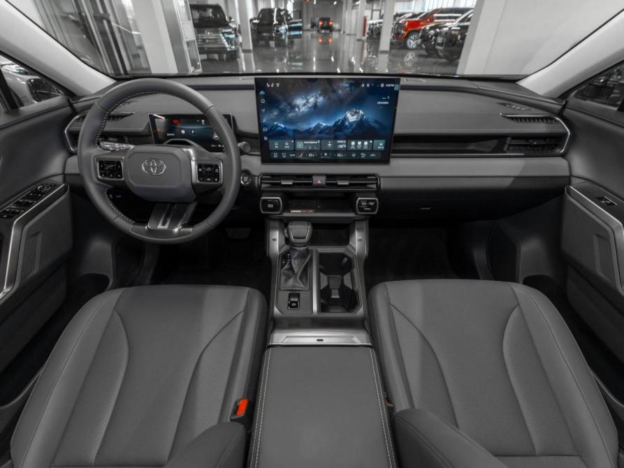 Toyota RAV4 VI (XA60) Москва  - изображение 13