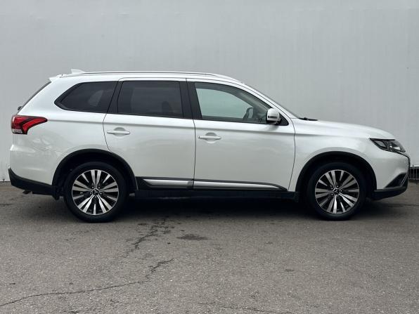Mitsubishi Outlander III Рестайлинг 3 с пробегом 2020 года, цена 1 730 000 рублей, 147500 км, внедорожник, Автокод Объявления