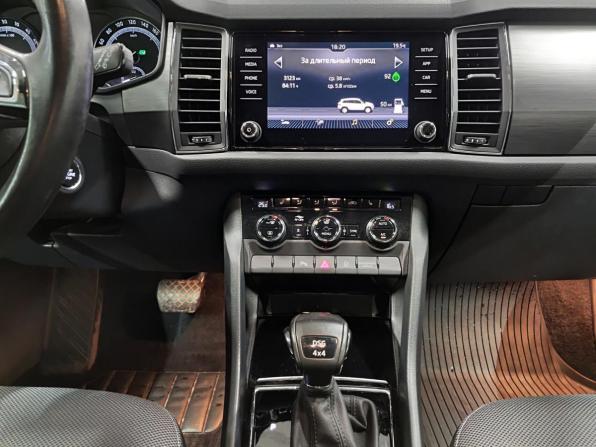Skoda Kodiaq I с пробегом 2018 года, цена 2 930 000 рублей, 75101 км, внедорожник, Автокод Объявления