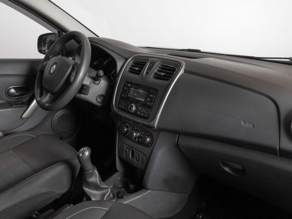 Renault Sandero II с пробегом 2016 года, цена 813 100 рублей, 160592 км, хэтчбек, Автокод Объявления