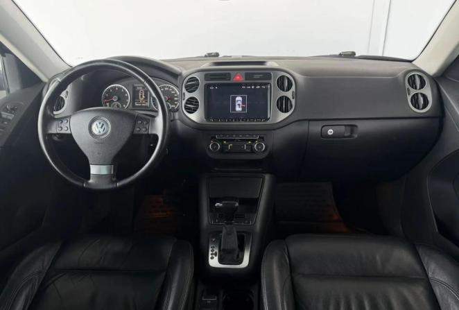 Volkswagen Tiguan I с пробегом 2010 года, цена 1 045 000 рублей, 196175 км, внедорожник, Автокод Объявления