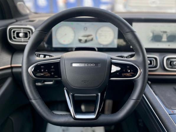 Jaecoo J8 с пробегом 2024 года, цена 2 960 000 рублей, 1690 км, внедорожник, Автокод Объявления