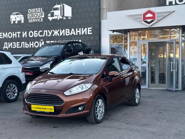 Ford Fiesta Mk6 Рестайлинг с пробегом 2015 года, цена 850 000 рублей, 151000 км, седан, Автокод Объявления