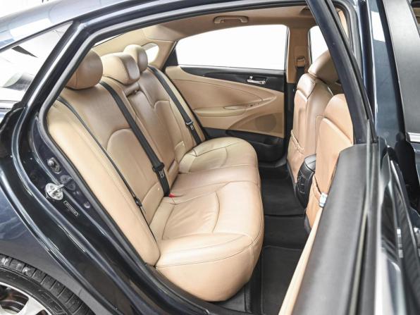 Hyundai Sonata VI (YF) с пробегом 2012 года, цена 1 113 000 рублей, 174212 км, седан, Автокод Объявления